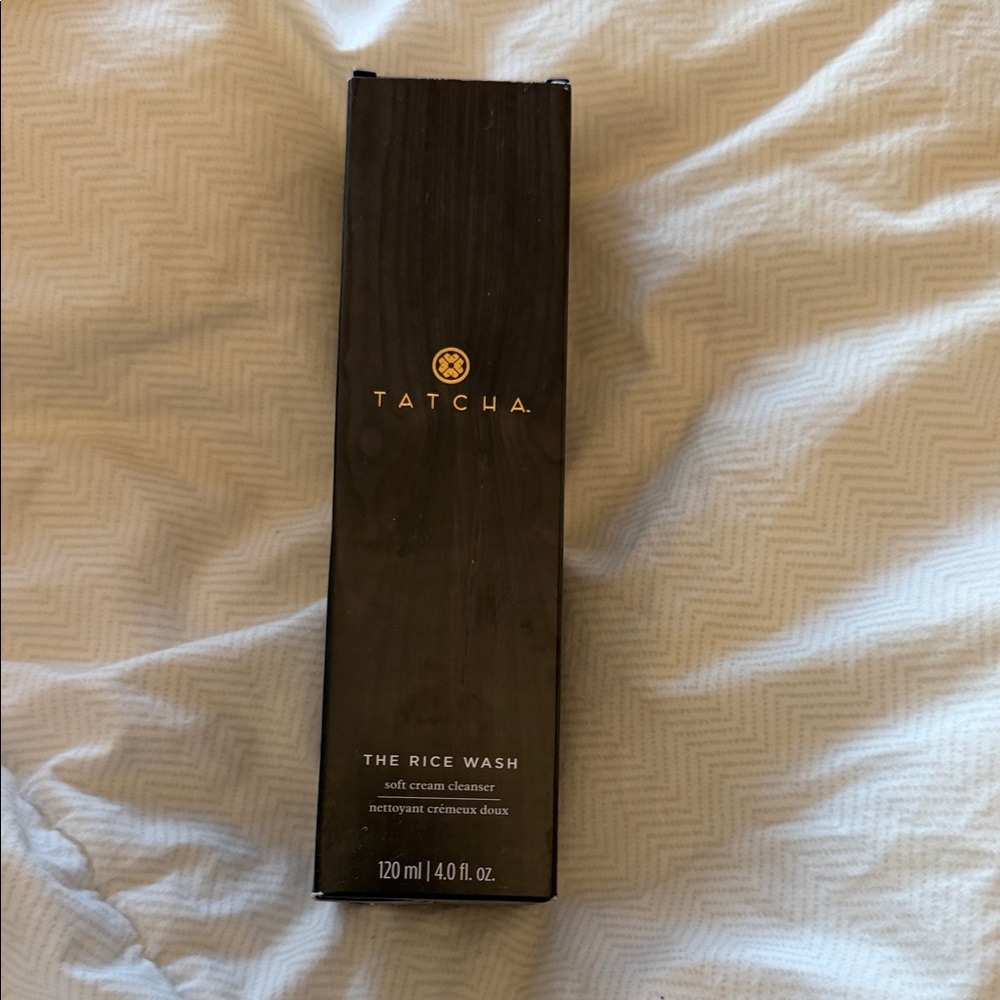 Tatcha Soft cream cleanser. 4 Fl oz - Picture 2 of 5